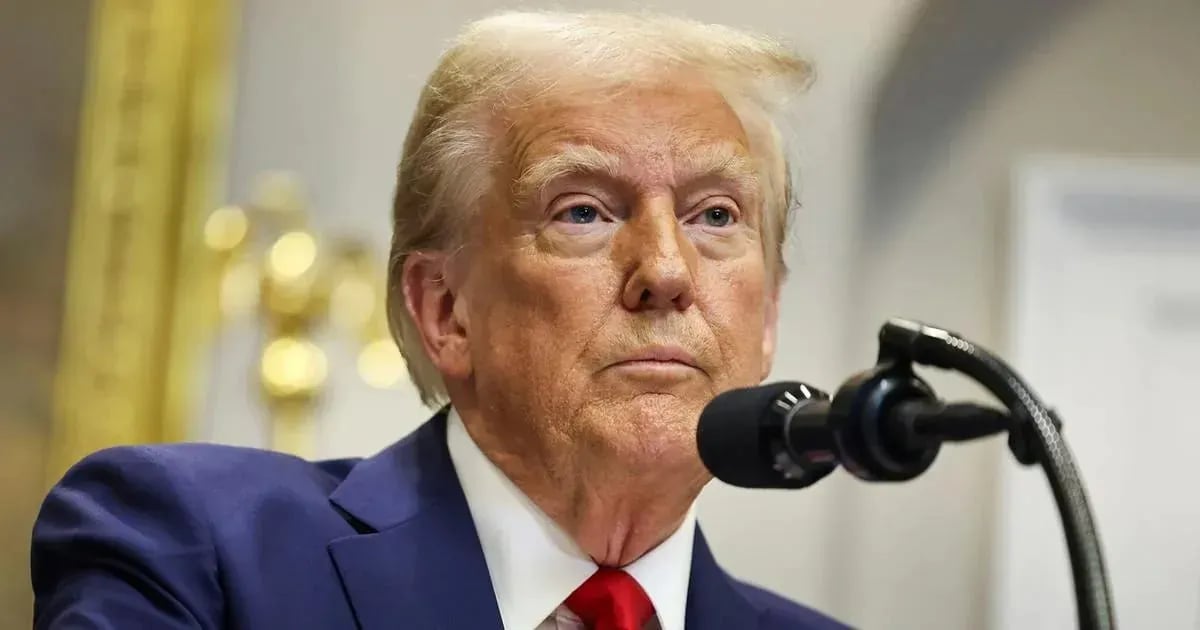 Трамп анонсував “суворі” санкції проти країн, які ведуть бізнес з Росією